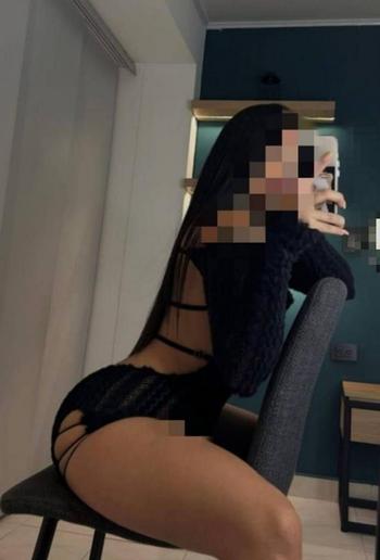 571-615-2596, 25  female escort, Hampton