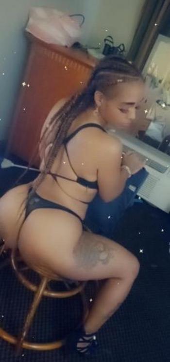 2523368736, female escort, Hampton